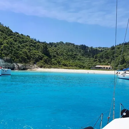 بوتيل Le Dimore Charter Lefkáda